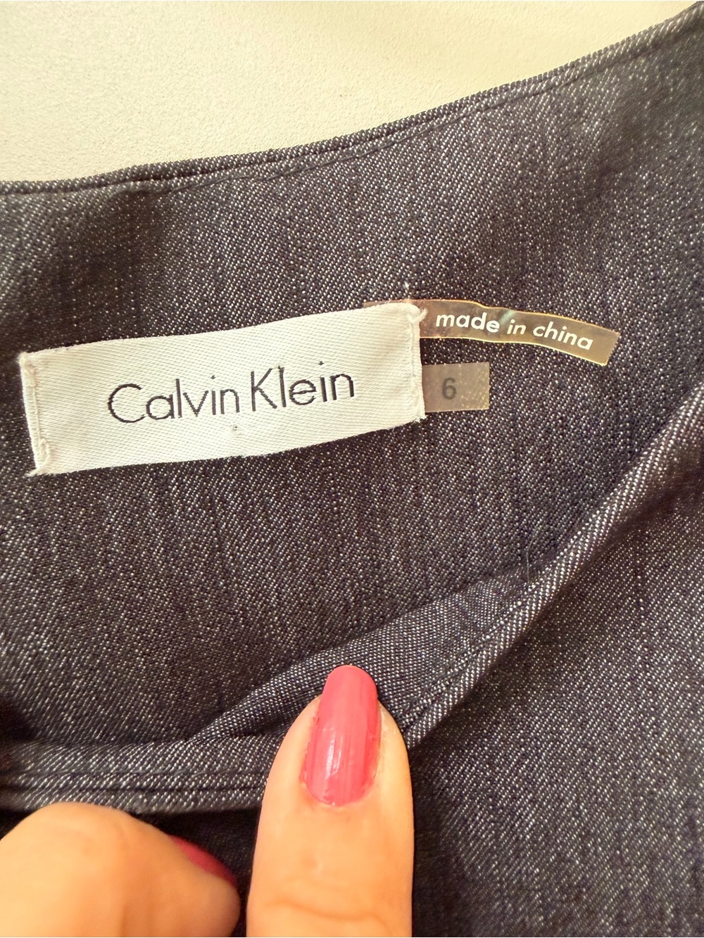 Calvin Klein Charcoal Sheath Dress, Professional Style, Font Pleating, Sz 6 - Picture 7 of 14